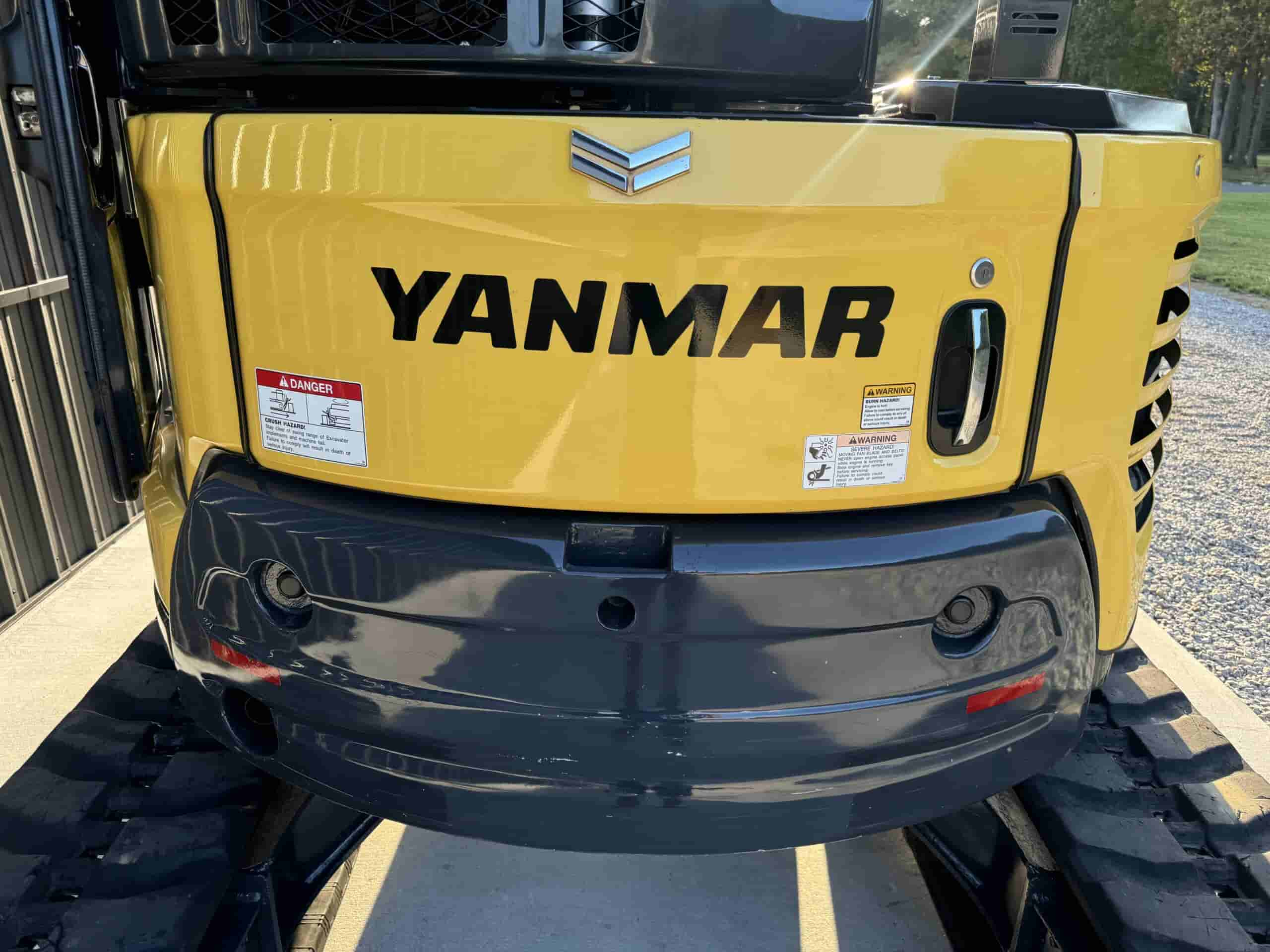 2019 YANMAR VIO55-6A
